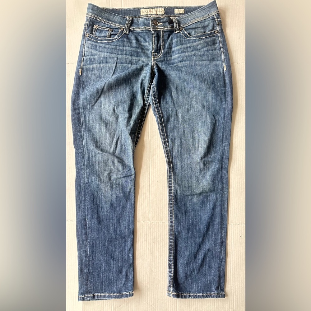 BKE Dakota Jeans Womens 33x30 Blue Mid Rise Straight Stretch Dark Wash Denim